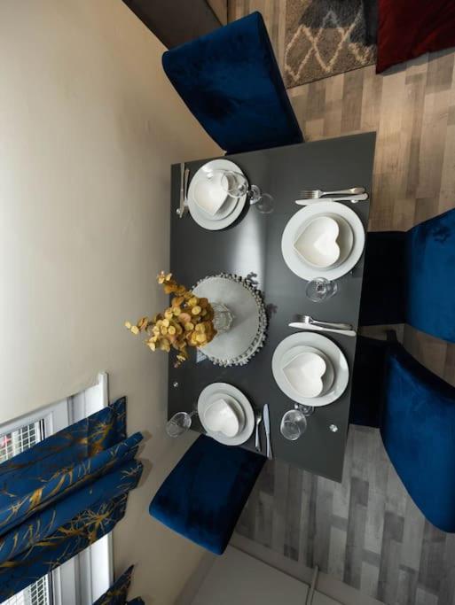 1 Bedroom-Sofabed-Worktable-4-Wifi-Parking London Exterior photo