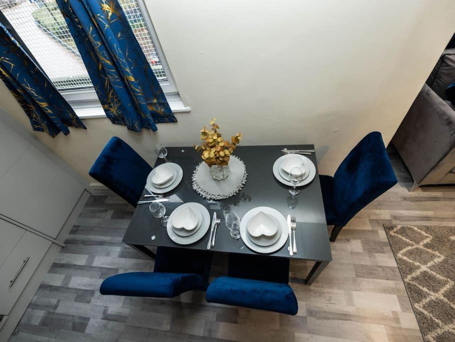 1 Bedroom-Sofabed-Worktable-4-Wifi-Parking London Exterior photo